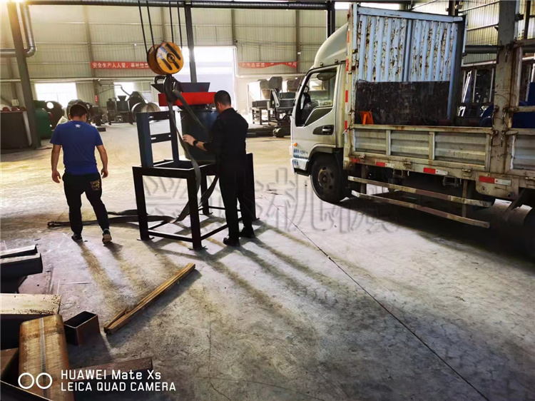 60ʽC(j) ۙC(j) ƤC(j)l(f)؛