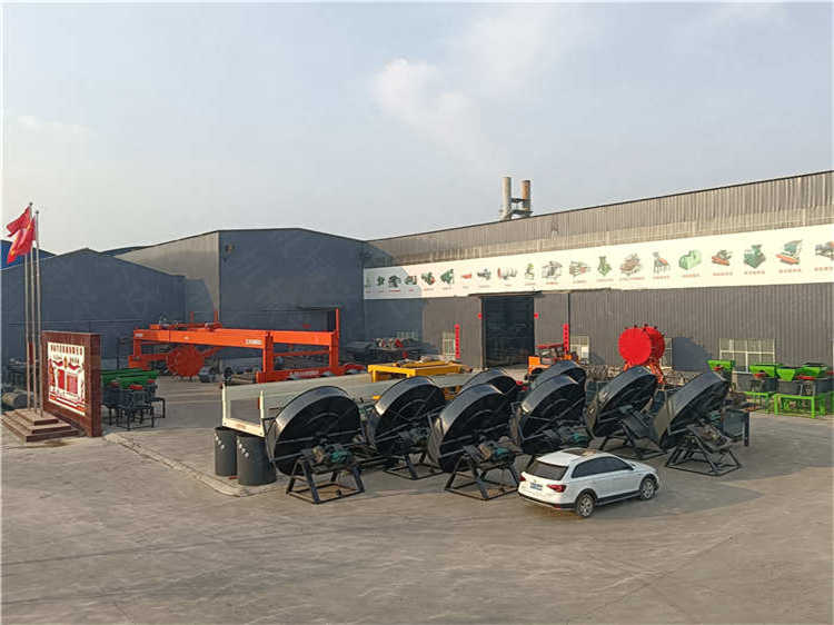 圓盤造粒機消耗少,運轉(zhuǎn)平穩(wěn)等優(yōu)點