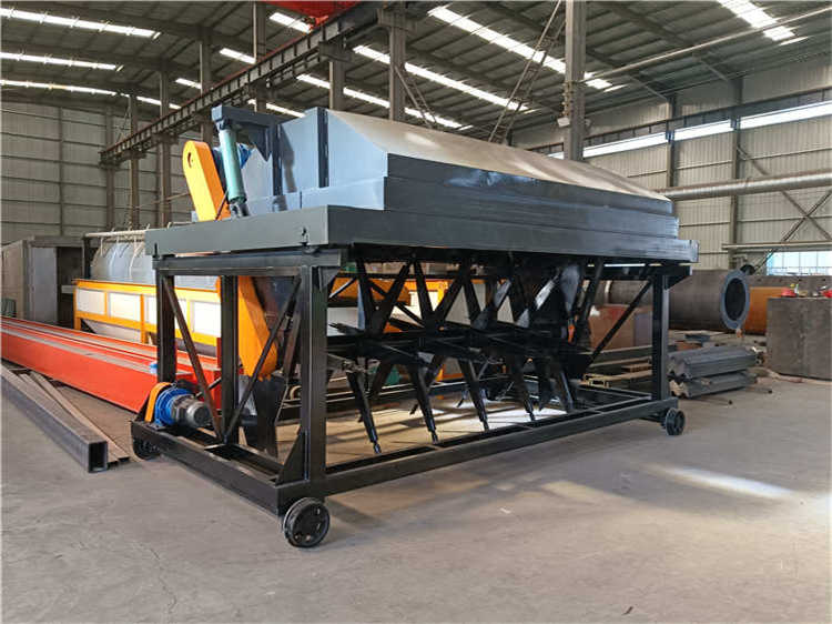 有機肥豬糞液壓槽式翻拋機,酒糟糠醛渣肥料發酵加工設備嗎,生物肥堆肥機